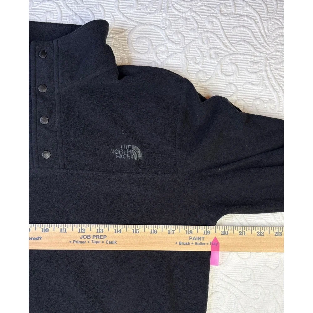 The North Face Black lightweight Fleece Snap Neck Pullover Sweatshirt Men Small‎